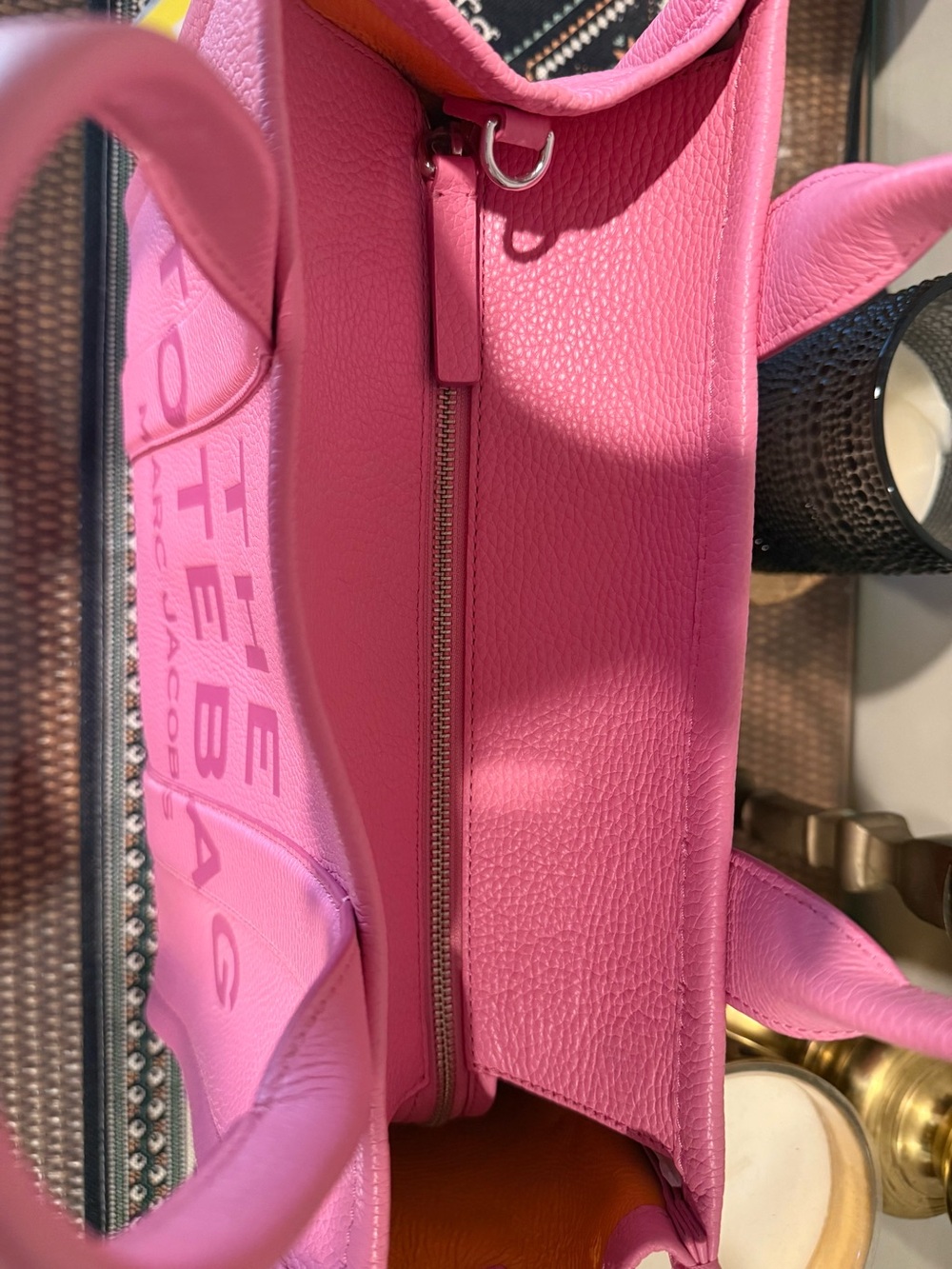 Marc Jacobs Bubble Gum pink ‘The Tote Bag' 100% real Leather Tote - Picture 5 of 6
